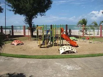 Ξενοδοχείο Beachfront Coral Beach Condo Σαν Χουάν